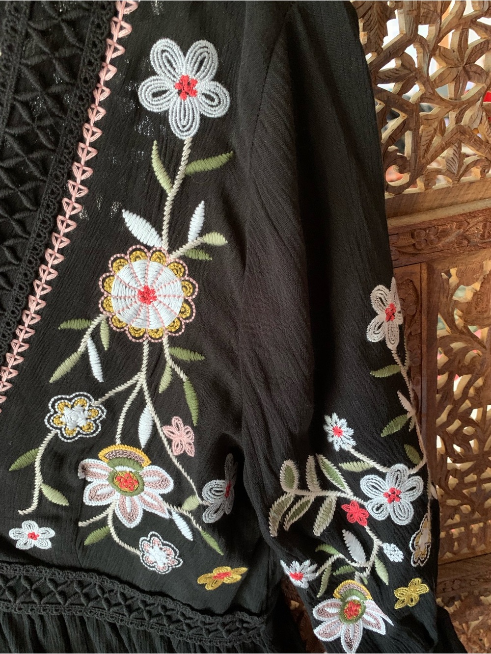 Black Embroidered V-Neck Tunic with Floral Detail - Picture 3 of 5